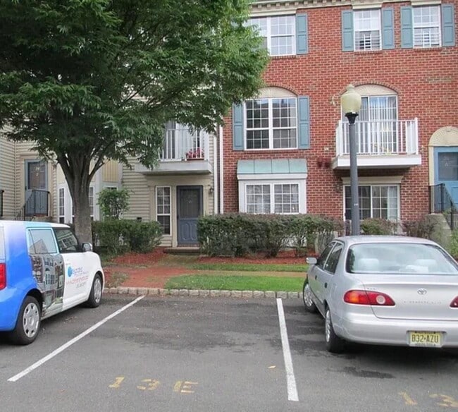 property at 29 Walnut St