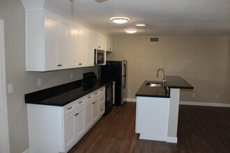 819 E Fountain St in Mesa, AZ - Foto de edificio - Building Photo