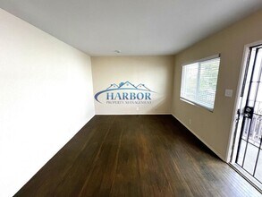 1919 Vanderbilt Ln in Redondo Beach, CA - Building Photo - Building Photo