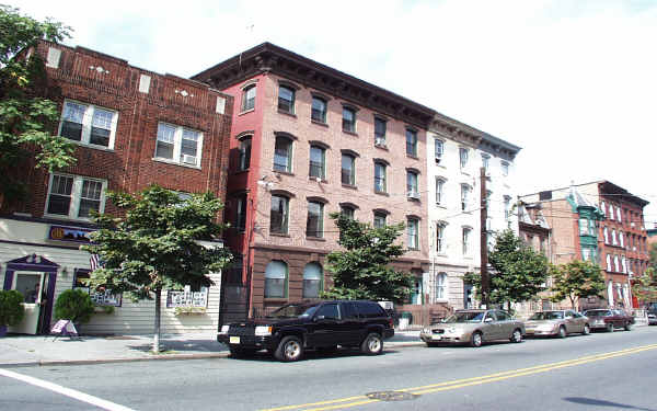 595 Jersey Ave in Jersey City, NJ - Building Photo - Building Photo