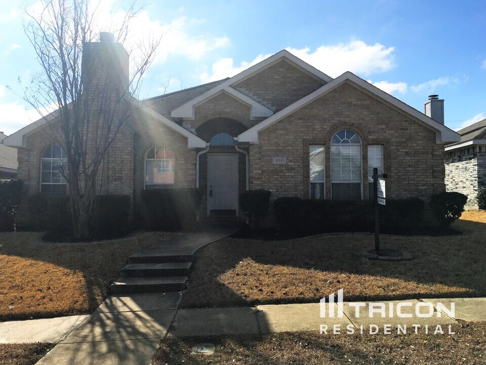 916 Kory Dr in Mesquite, TX - Building Photo