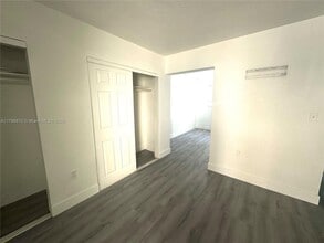 720 NW 27th Ct in Miami, FL - Building Photo - Building Photo
