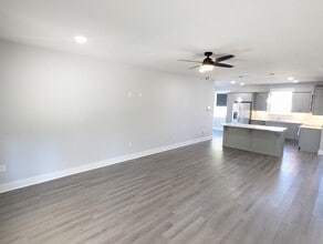 5841 Congress St in Gulf Breeze, FL - Building Photo - Building Photo