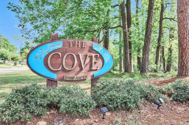 property at 3900 Aspen Dr