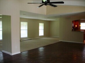 13308 Purple Sage Rd in Dallas, TX - Building Photo - Building Photo