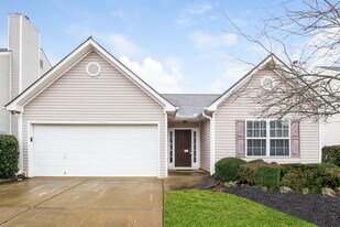 200 Greystone Cir in Hiram, GA - Building Photo