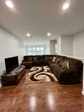 413 Legato Dr in Walled Lake, MI - Building Photo - Building Photo