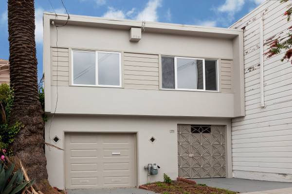 property at 1560 McKinnon Ave