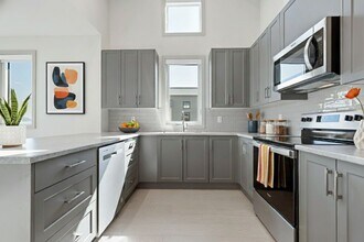 45547-45547 Knight Rd in Chilliwack, BC - Building Photo - Building Photo