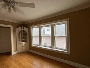 1022 N Menard Ave in Chicago, IL - Building Photo - Building Photo