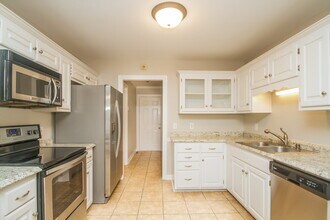 306 Gatewood Dr in Murfreesboro, TN - Foto de edificio - Building Photo