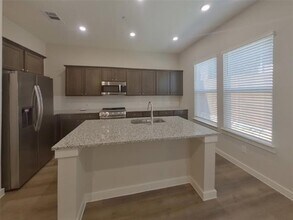 201 Ledburn Ct in Saginaw, TX - Building Photo - Building Photo