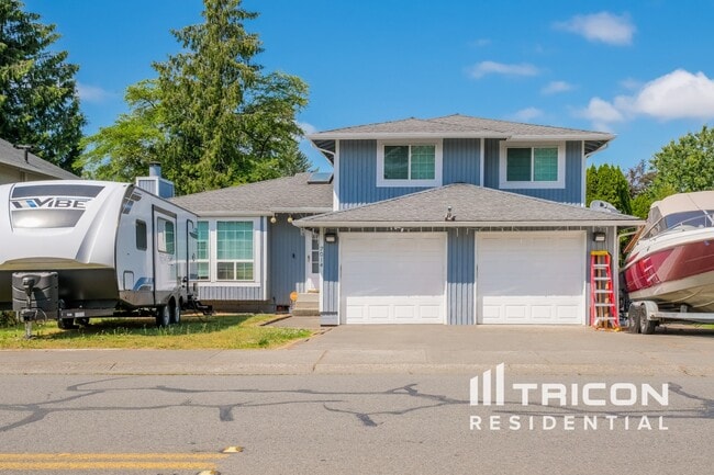 property at 2014 SW 348th St
