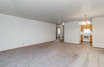 519 91st Ave SE in Lake Stevens, WA - Building Photo - Building Photo