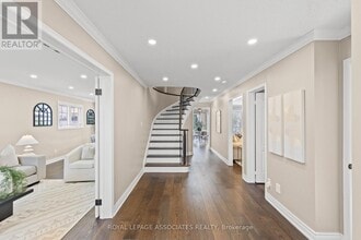 33 Hutton Crescent in Caledon, ON - Building Photo - Building Photo