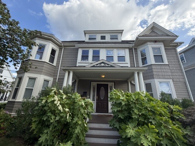 property at 2 Holton St