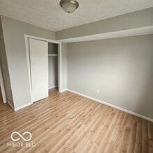 88 Keran Manor Ct in Greenwood, IN - Foto de edificio - Building Photo