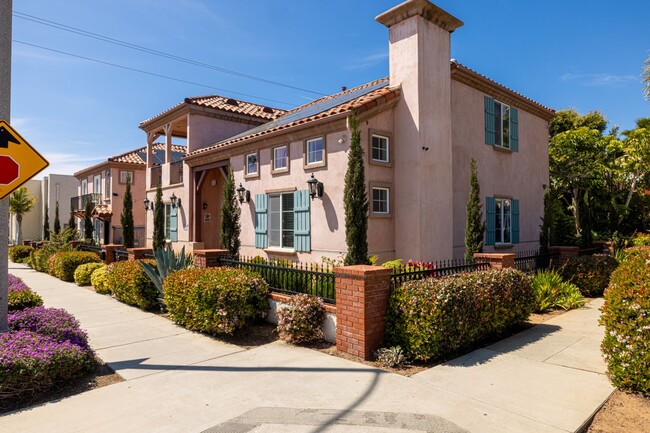 316 Surfrider Way in Oceanside, CA - Building Photo - Building Photo