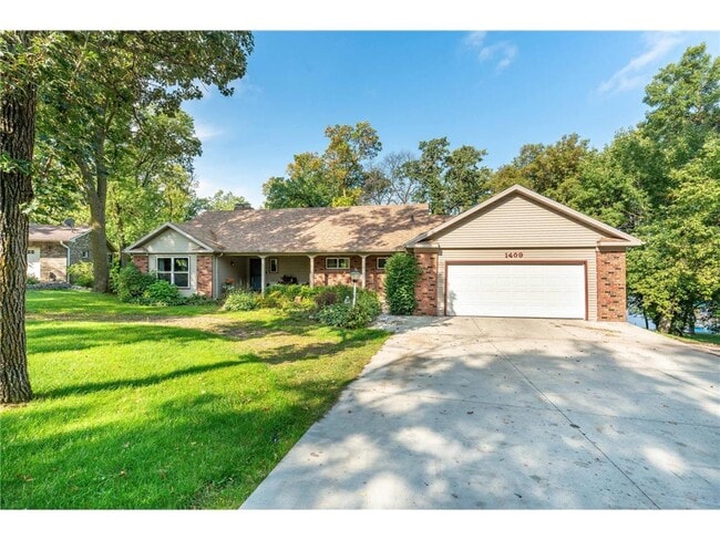 1409 Hoot Lake Dr in Fergus Falls, MN - Building Photo - Building Photo