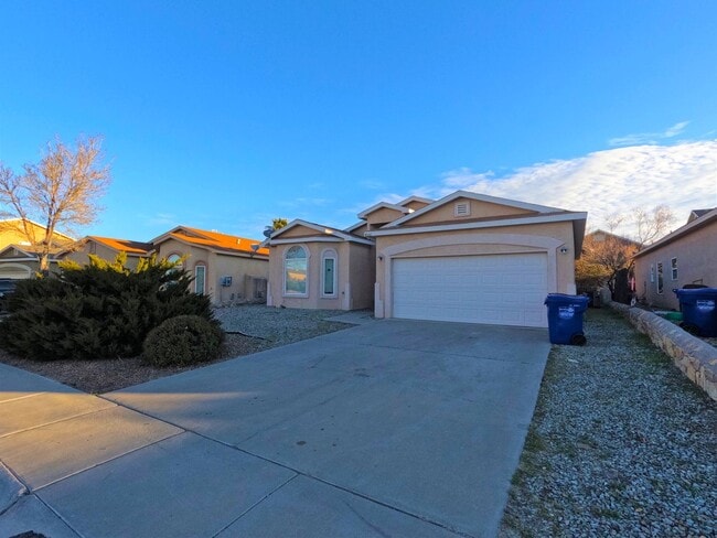 property at 4550 Hillsboro Loop