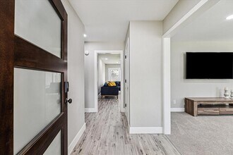 5259 Willowbend Blvd in Houston, TX - Building Photo - Building Photo