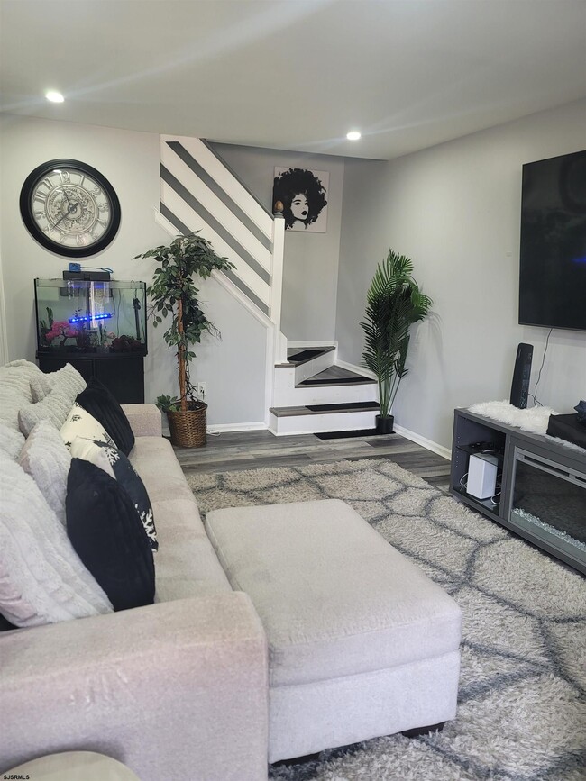 4826 Green Ash Ln in Hamilton, NJ - Building Photo - Building Photo