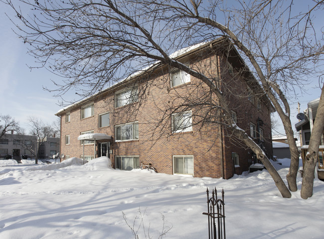 1010 C St in Lincoln, NE - Building Photo - Building Photo