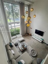 163 N Shore Dr in Miami, FL - Foto de edificio - Building Photo
