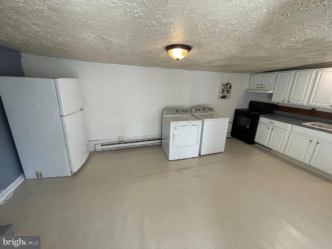 58 Pennsylvania Ave in Westminster, MD - Building Photo - Building Photo