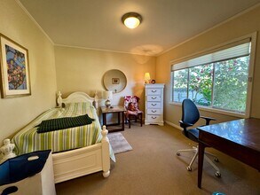 1840 Alhambra Rd in San Marino, CA - Building Photo - Building Photo