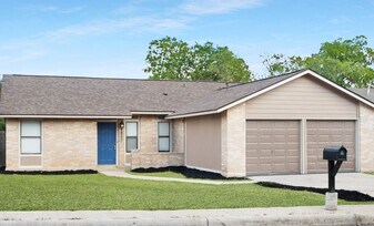 7166 Gallery Rdg in San Antonio, TX - Building Photo