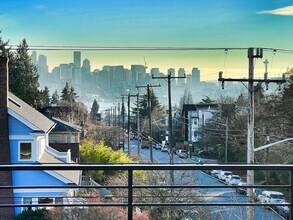 4306 Wallingford Ave N in Seattle, WA - Building Photo - Building Photo