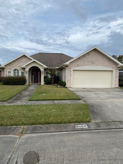 property at 3104 Moss Ln