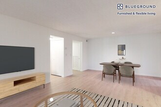 10300 Hickory Ridge Rd in Columbia, MD - Building Photo - Building Photo