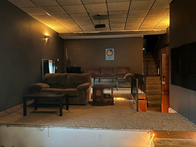 property at 220 W 7th Ave