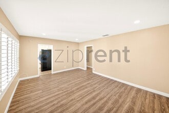 4029 Olive St in Chino, CA - Foto de edificio - Building Photo