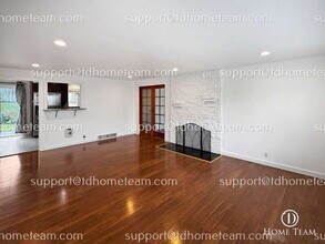 17012 32nd Ave S in Seatac, WA - Building Photo - Building Photo