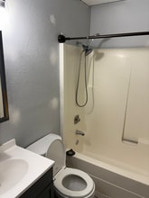 190 Glenwood Dr in Kalispell, MT - Building Photo - Building Photo