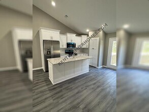 16 Edward Dr in Ward, AR - Building Photo - Building Photo