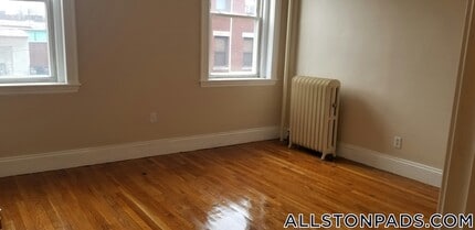 1197 Commonwealth Ave in Boston, MA - Building Photo - Building Photo