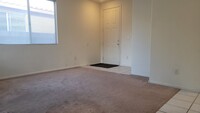 317 Lilac Arbor St in Las Vegas, NV - Building Photo - Building Photo