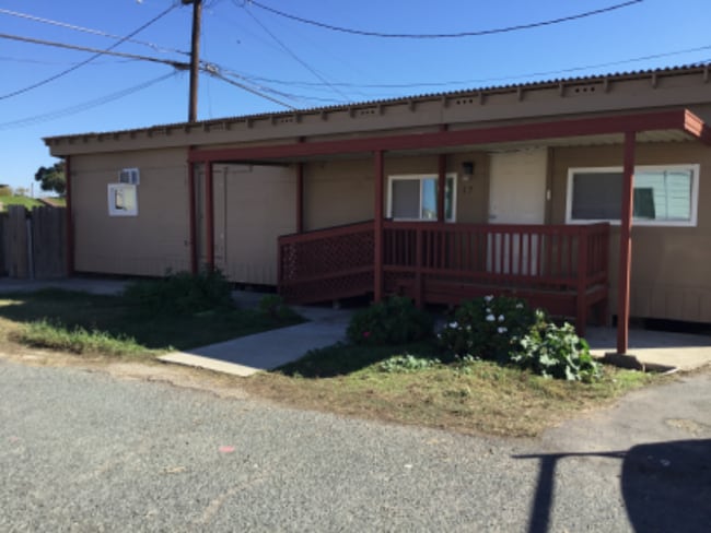 property at 5625 Sandmound Blvd