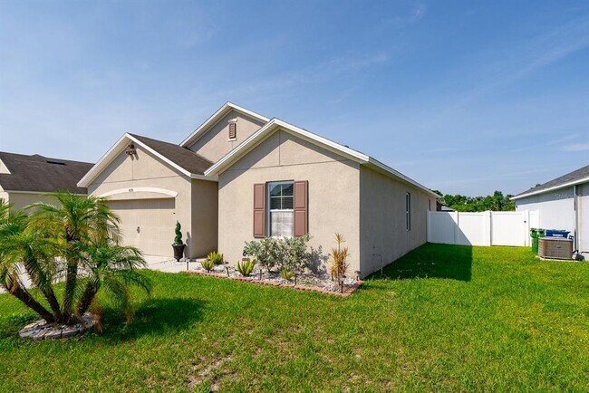 4190 Roberta Dr in Winter Haven, FL - Building Photo - Building Photo