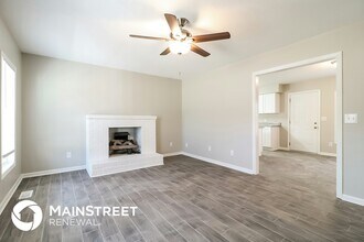 127 Kinnis Creek Dr in Angier, NC - Building Photo - Building Photo