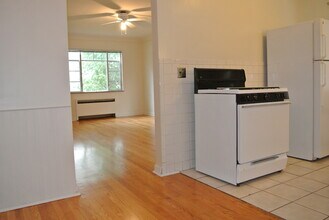 3315 Nash Ave, Unit #1 in Cincinnati, OH - Foto de edificio - Building Photo