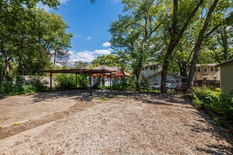 446 N Fountain St in Wichita, KS - Building Photo - Building Photo
