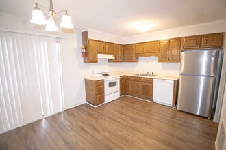 251 Knight Dr in Statesboro, GA - Building Photo - Building Photo