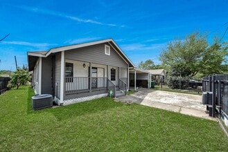 8226 Harding St in Houston, TX - Building Photo - Building Photo