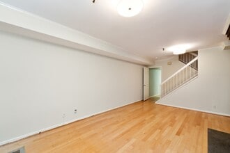 3246 Grace St NW in Washington, DC - Building Photo - Building Photo