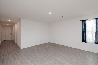 13245 Wrangler St in Robstown, TX - Building Photo - Building Photo